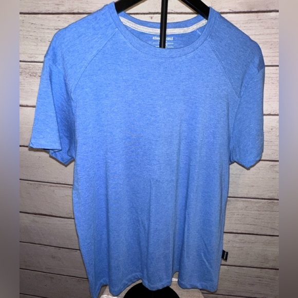 Kenneth Cole Blue T-Shirt Medium - Picture 1 of 3